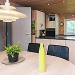 Semesterbostad Spacious In Pine - By Traum