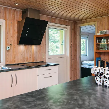 Spacious In Pine - By Traum Ferienhaus Løkken